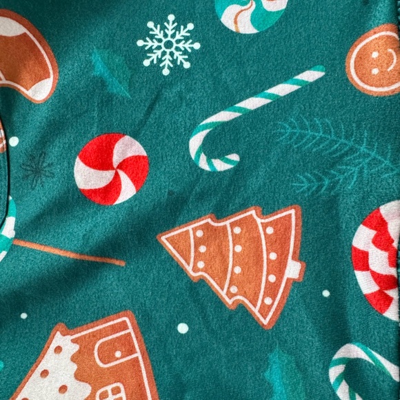 GINGERBREAD HOUSE 3/4 SLEEVE POCKET TWIRL DRESS - Picture 4 of 5